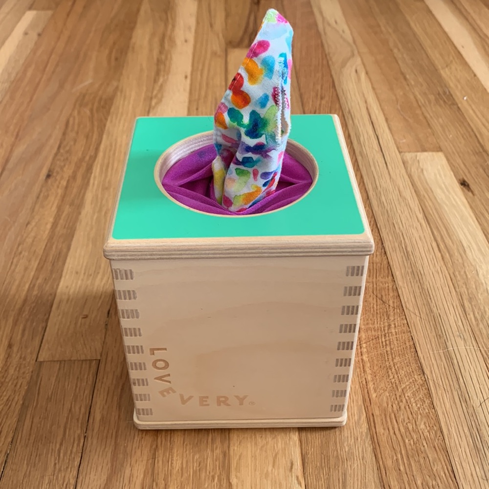 Lovevery Tissue Box